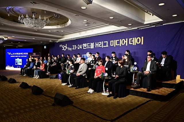 先抑后扬！新疆首战输球后连胜3场 力压北汽小组第一出线