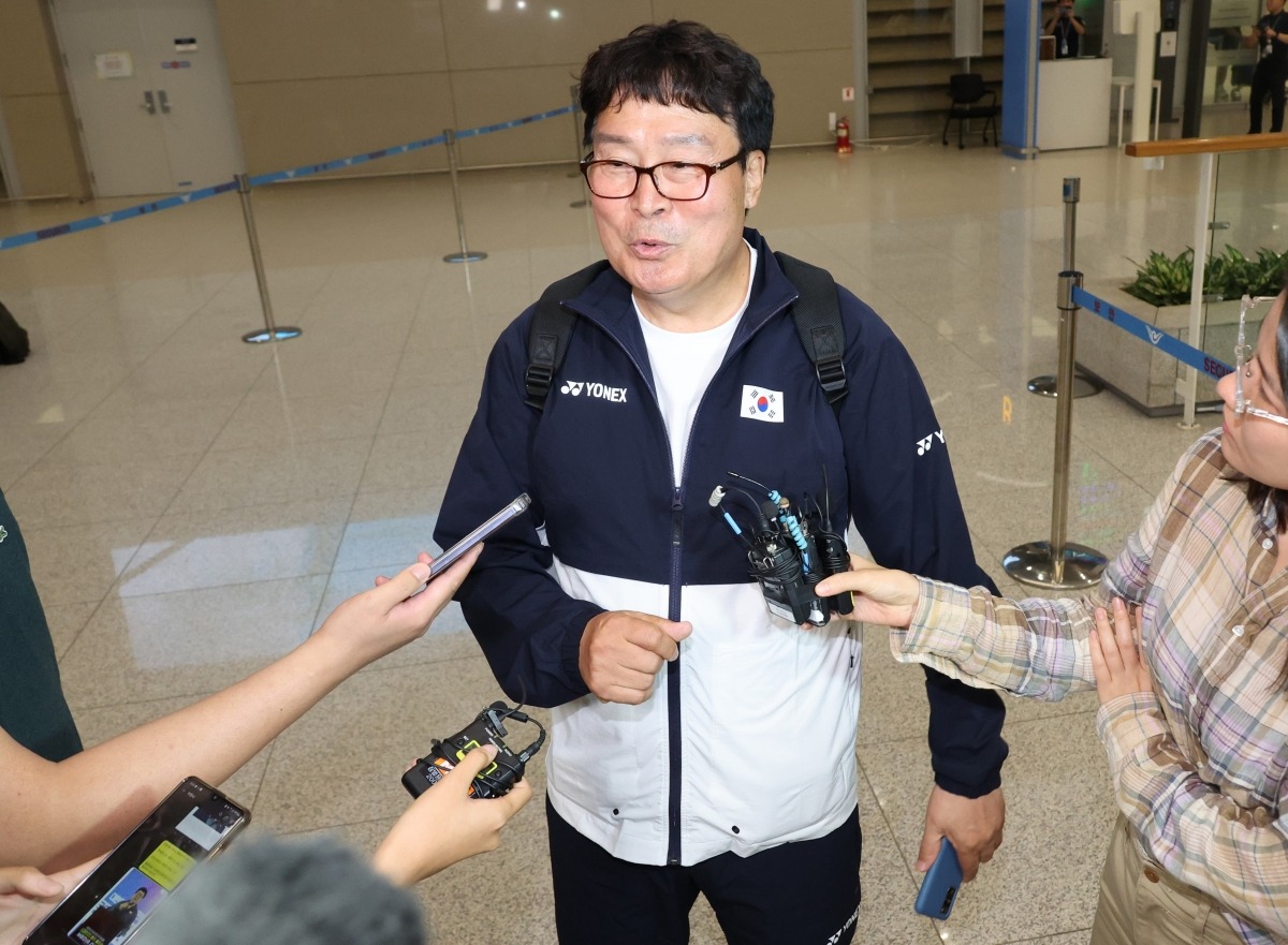 天空：波普在对阵布伦特福德时扭伤了膝盖，可能会伤缺数周
