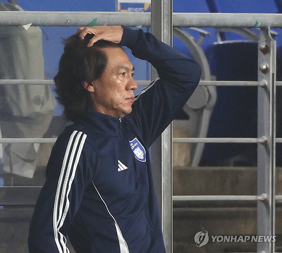 库特罗内补时失点 科莫无缘绝平 三轮过后排名意甲垫底