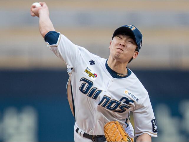 大牌云集！杜锋领衔多名圈内大伽出席孙悦球衣退役仪式